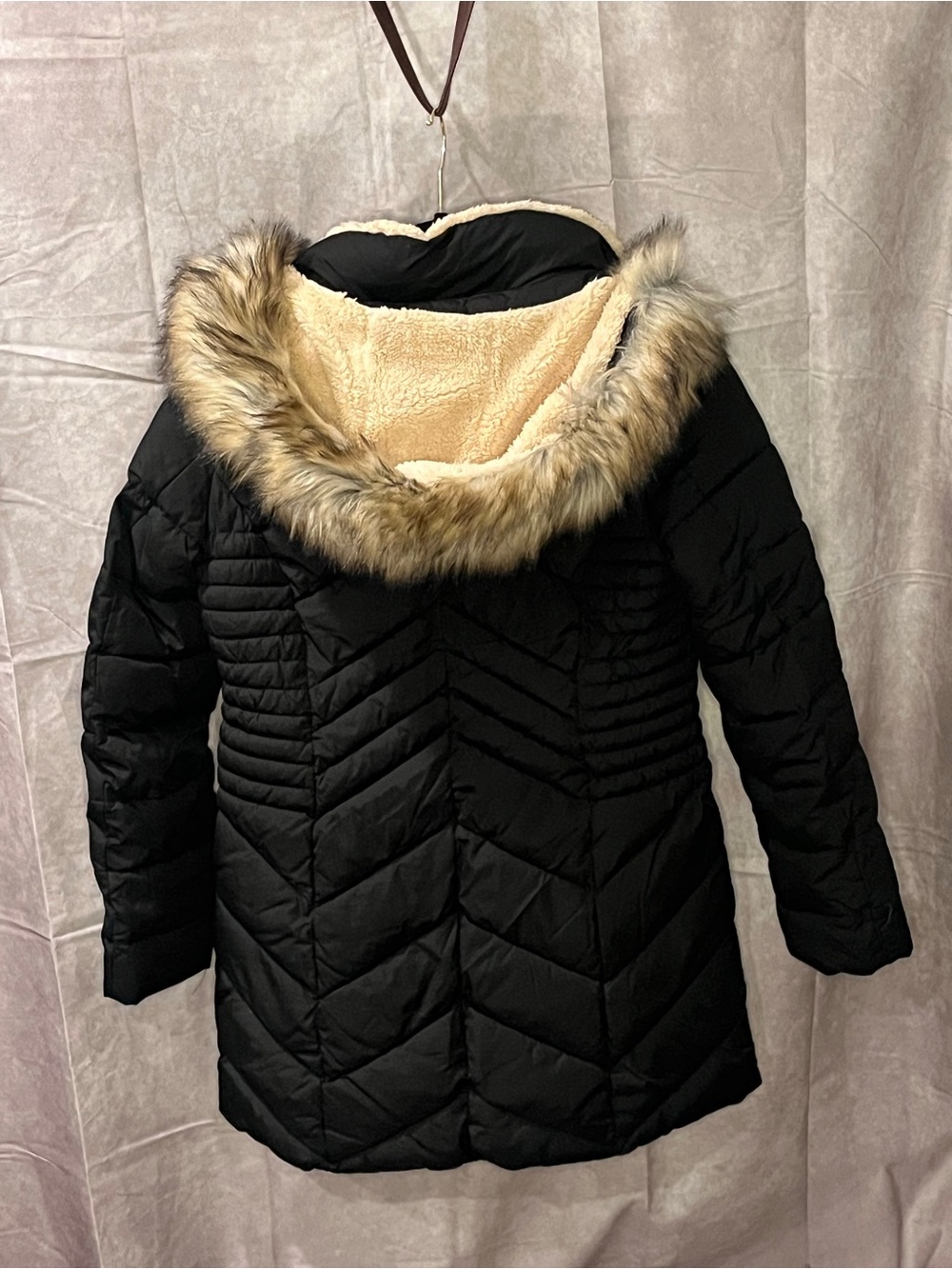 Laundry by Shelli Segal Black Long Puffer Coat Faux Fur Hood S - Picture 2 of 3
